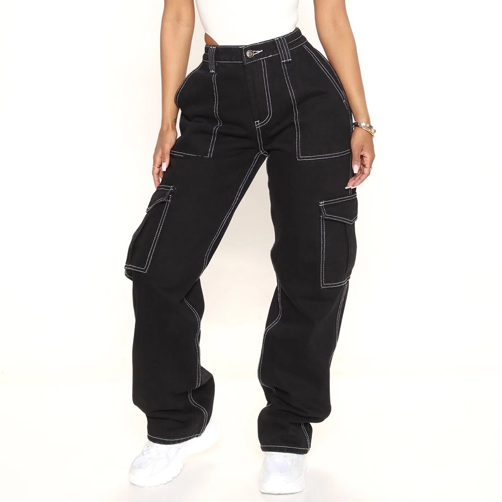 Fashion Nova Black & White Cargo Pants